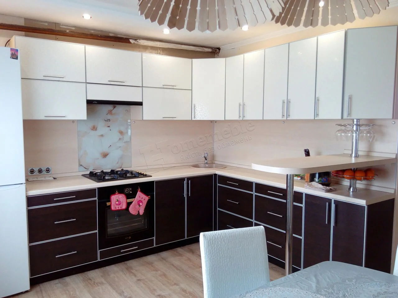 Кухня 089, Кухні з фасадом в алюмінієвій рамці, фото 2